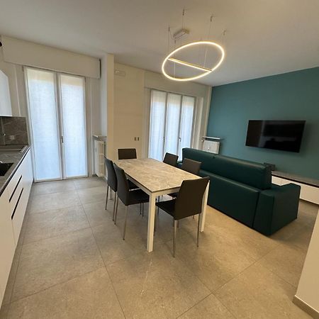 Appartamento Deluxe Fronte Ospedale Леньяґо Екстер'єр фото